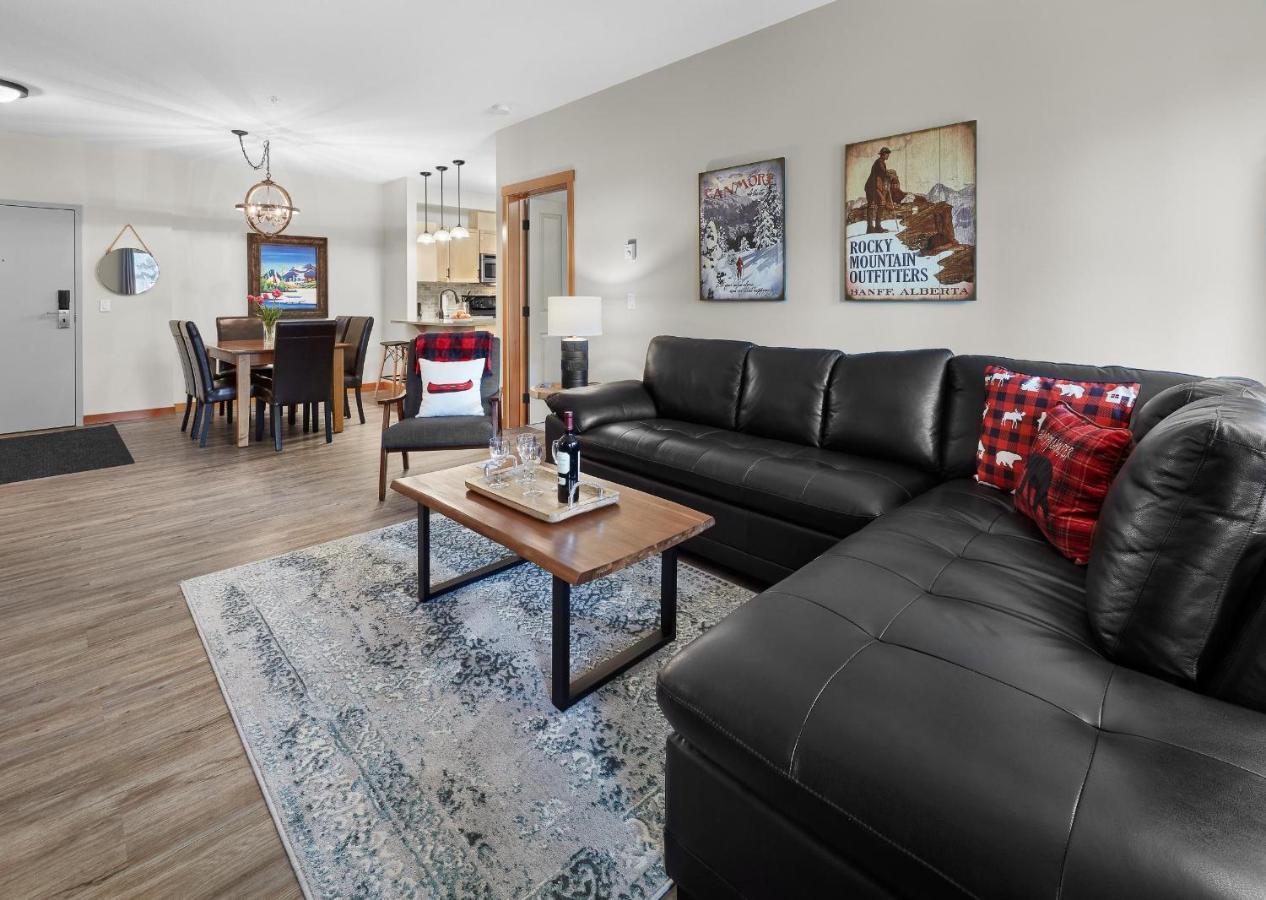 Newly Renovated Grizzly Lodge, Spacious 3Br 2Ba With Open Pool, Hot Tub Canmore Exteriér fotografie
