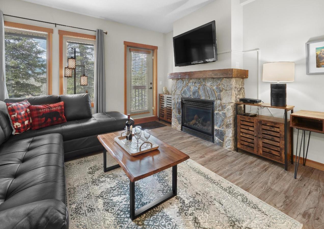 Newly Renovated Grizzly Lodge, Spacious 3Br 2Ba With Open Pool, Hot Tub Canmore Exteriér fotografie