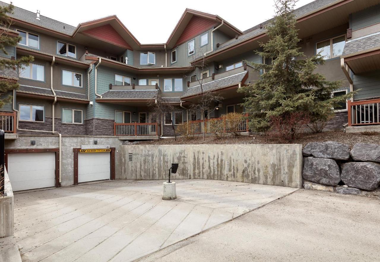 Newly Renovated Grizzly Lodge, Spacious 3Br 2Ba With Open Pool, Hot Tub Canmore Exteriér fotografie